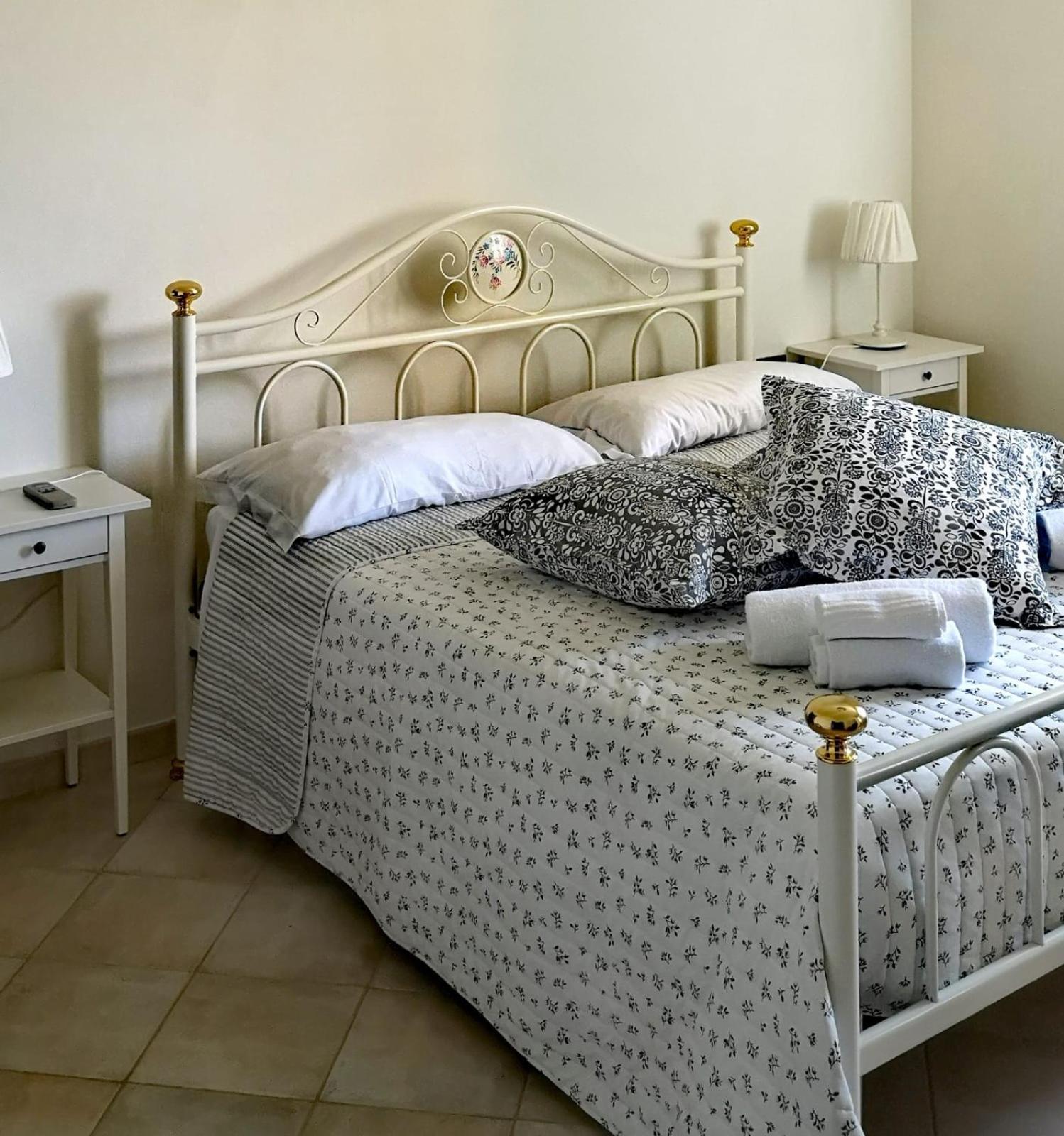 Villa Santa Margherita - La Suvera Ponte A Bozzone Kültér fotó